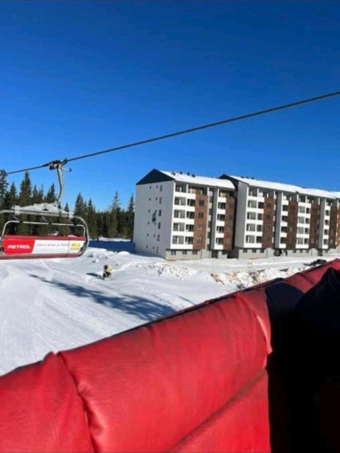 Apartamento Jahorina Woods - Na Stazi, Ski-To-Door Exterior foto